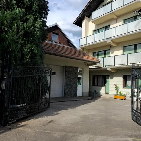 Peaceful Vacation & Garden